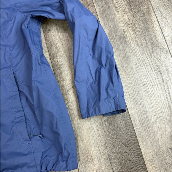 North Face Blue Windbreaker Jacket - Picture 4 of 16